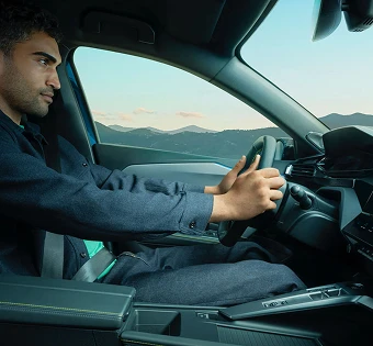 Peugeot - New 308 SW & 308 SW Hybrid