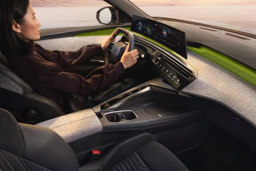 Peugeot - New 5008