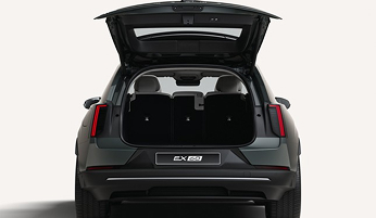 Boot space and tailgate