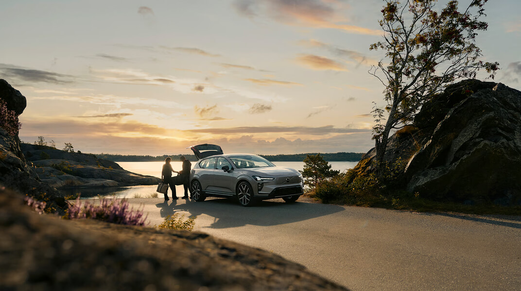 Volvo - EX60